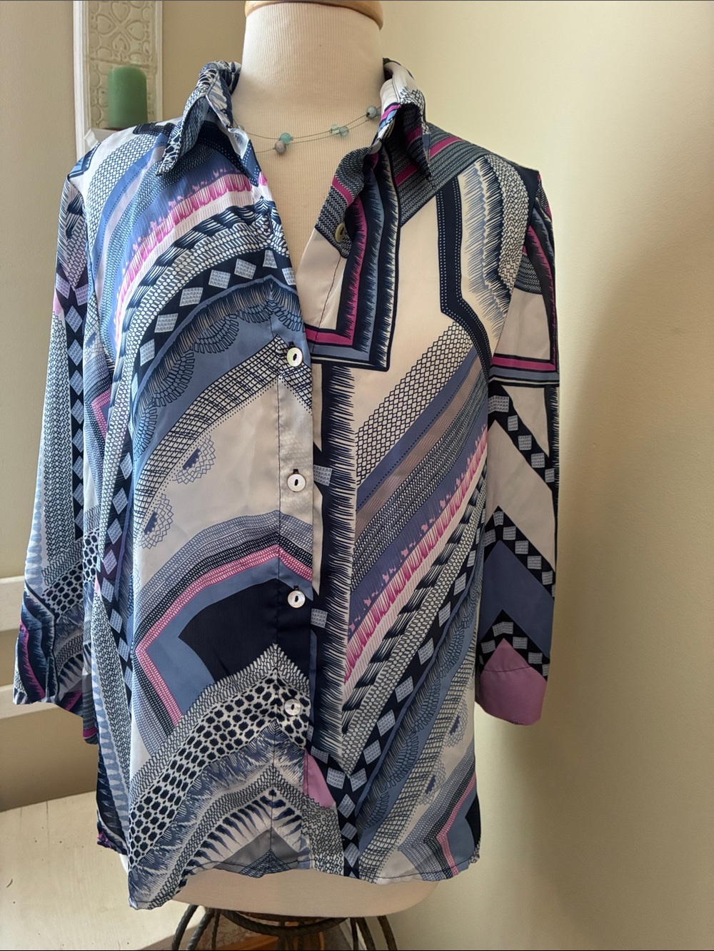 Alfred Dunner Navy & Light Blue Geometric Button-Up Blouse
